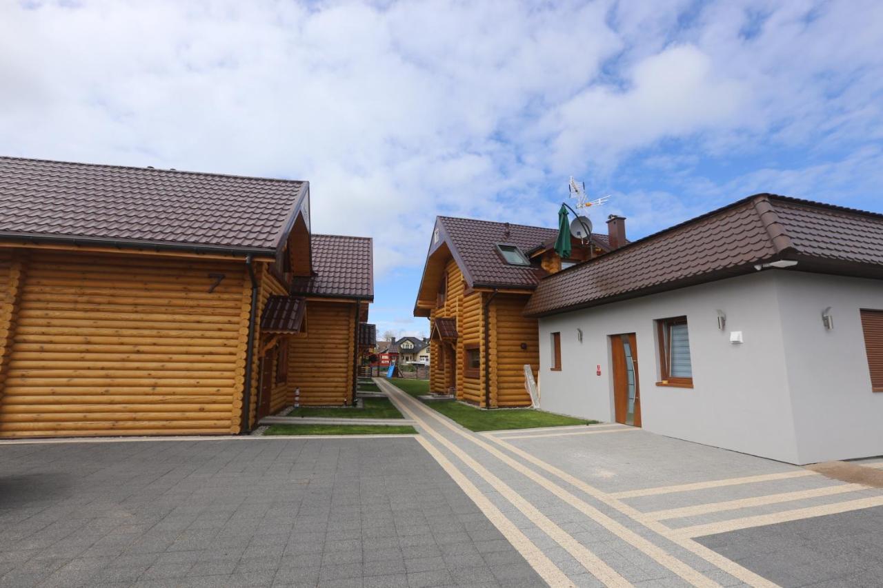 Sosnowe Domki Rewal Bagian luar foto